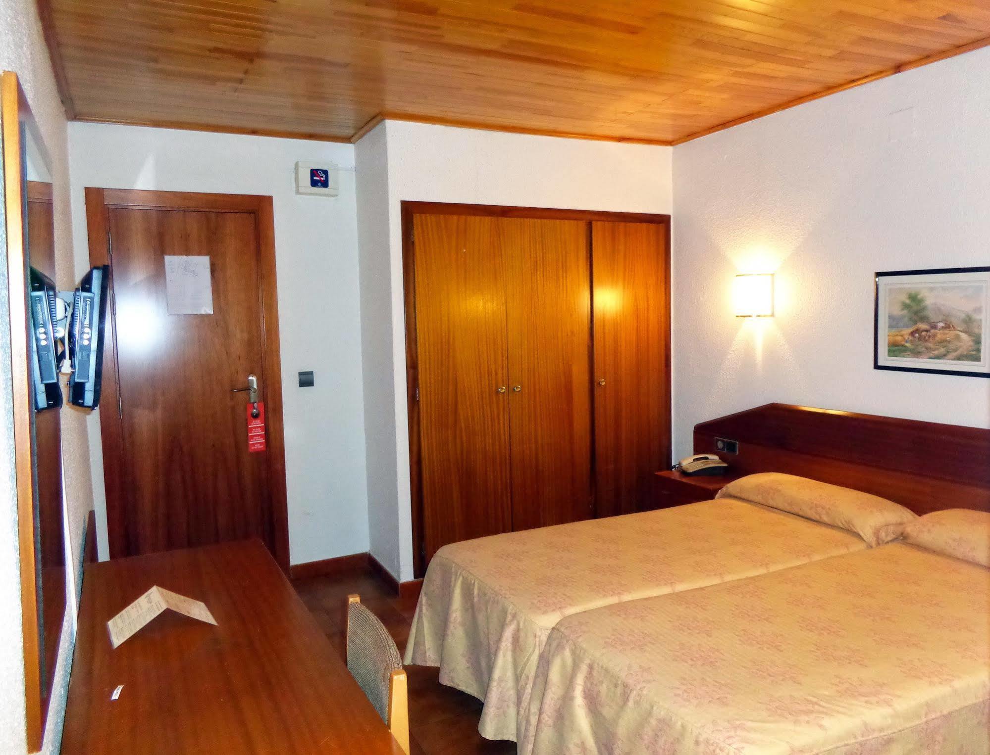 Hotel Festa Brava Андорра-ла-Велья Екстер'єр фото
